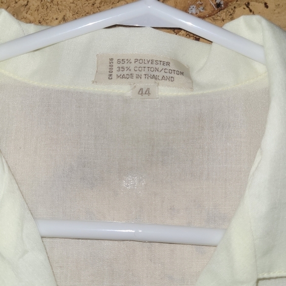 Vintage 1950s  Embroidered Pale Yellow Blouse Shirt Short Sleeve Size (L?) - Picture 13 of 13
